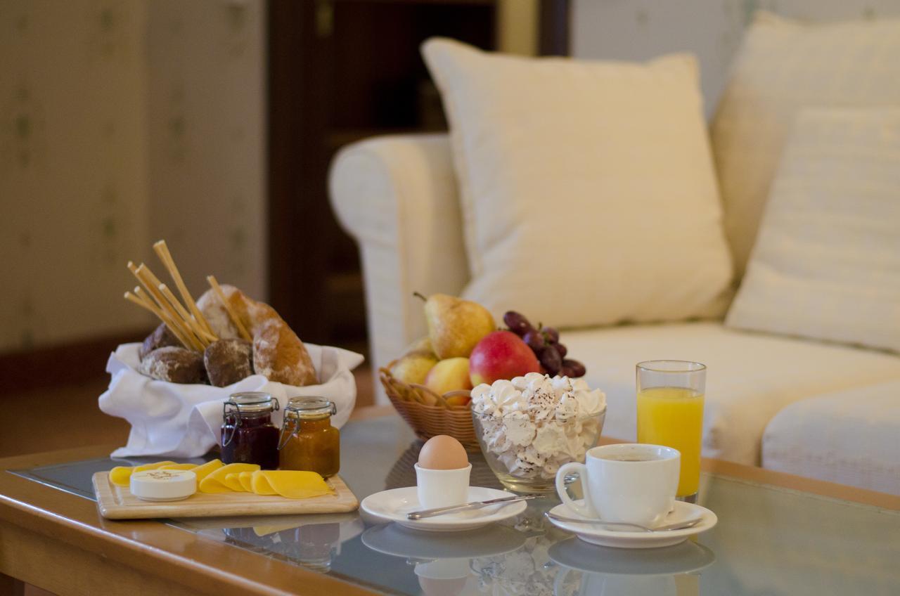 Hotel Otrada Odessa Dış mekan fotoğraf