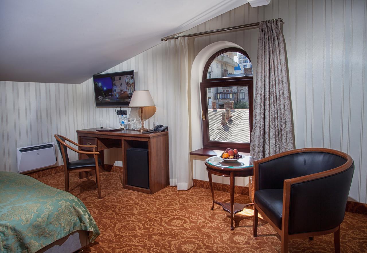 Hotel Otrada Odessa Dış mekan fotoğraf