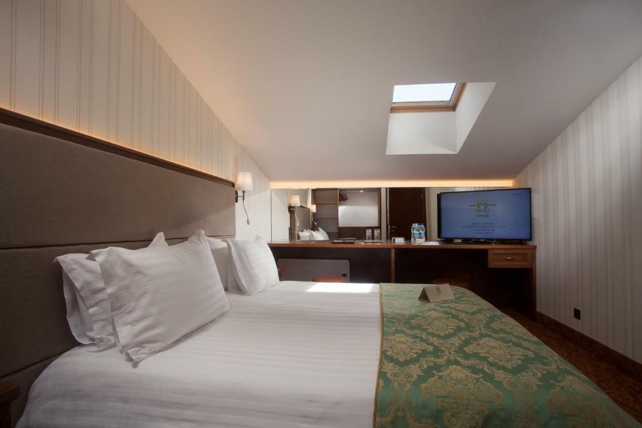 Hotel Otrada Odessa Dış mekan fotoğraf