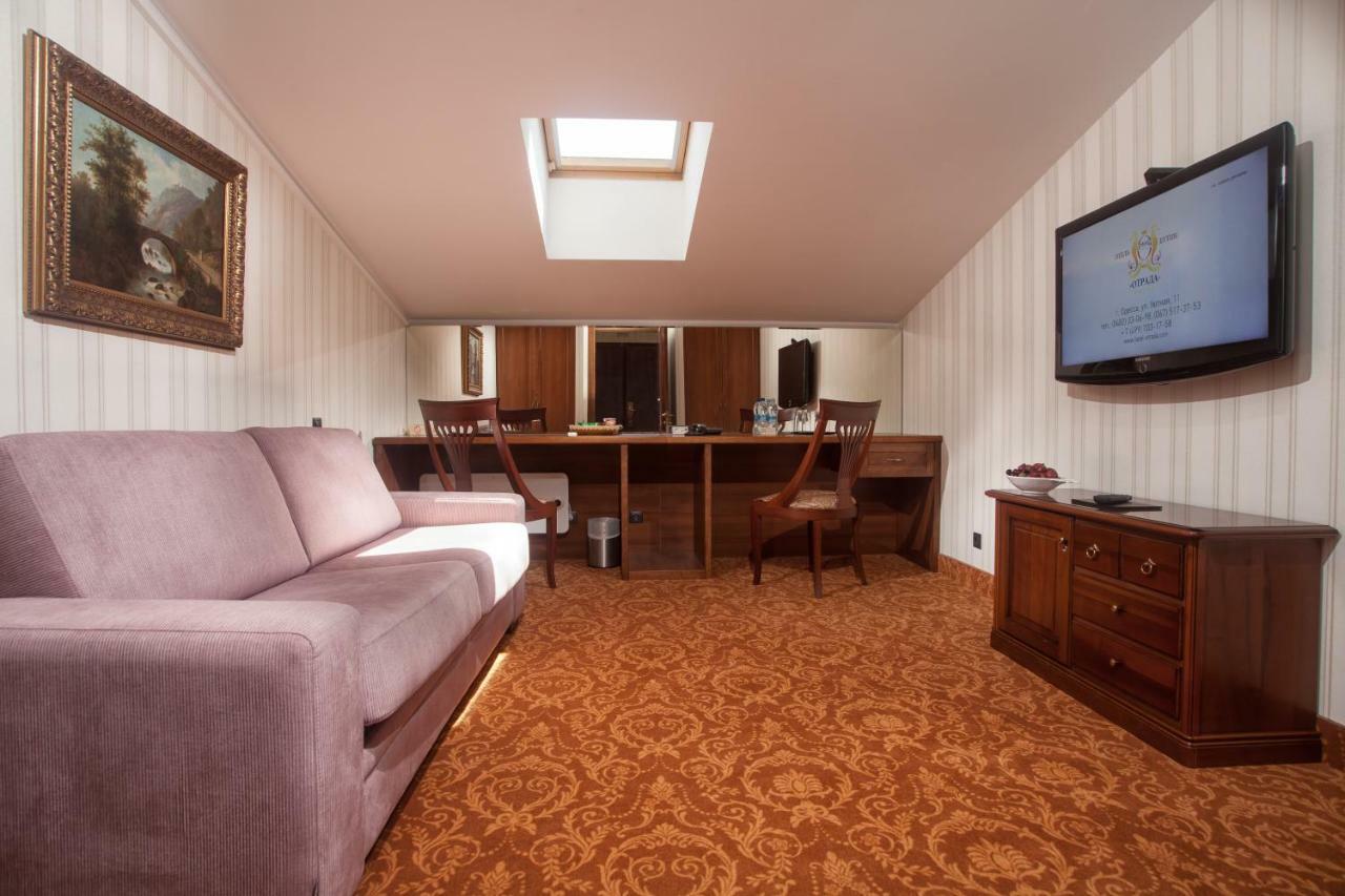 Hotel Otrada Odessa Dış mekan fotoğraf