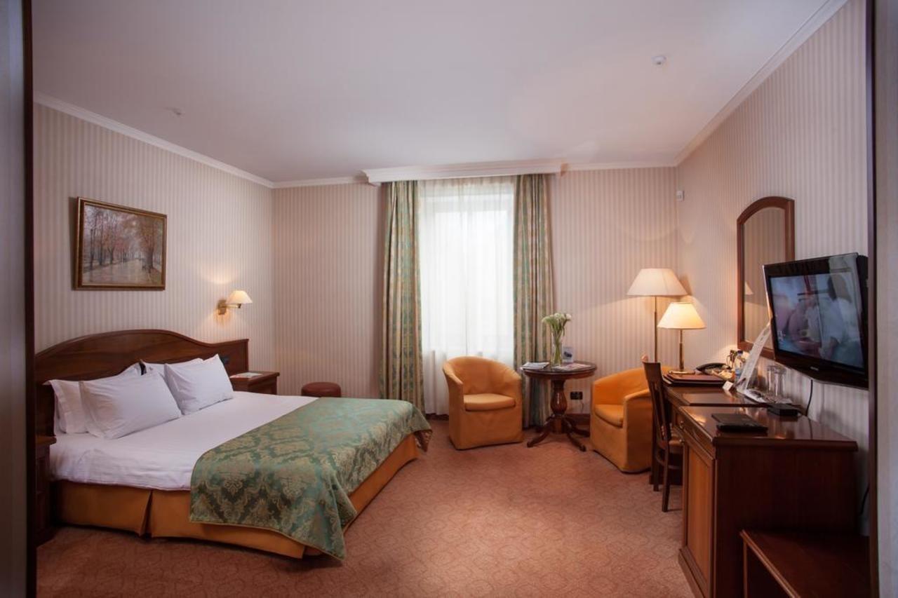 Hotel Otrada Odessa Dış mekan fotoğraf